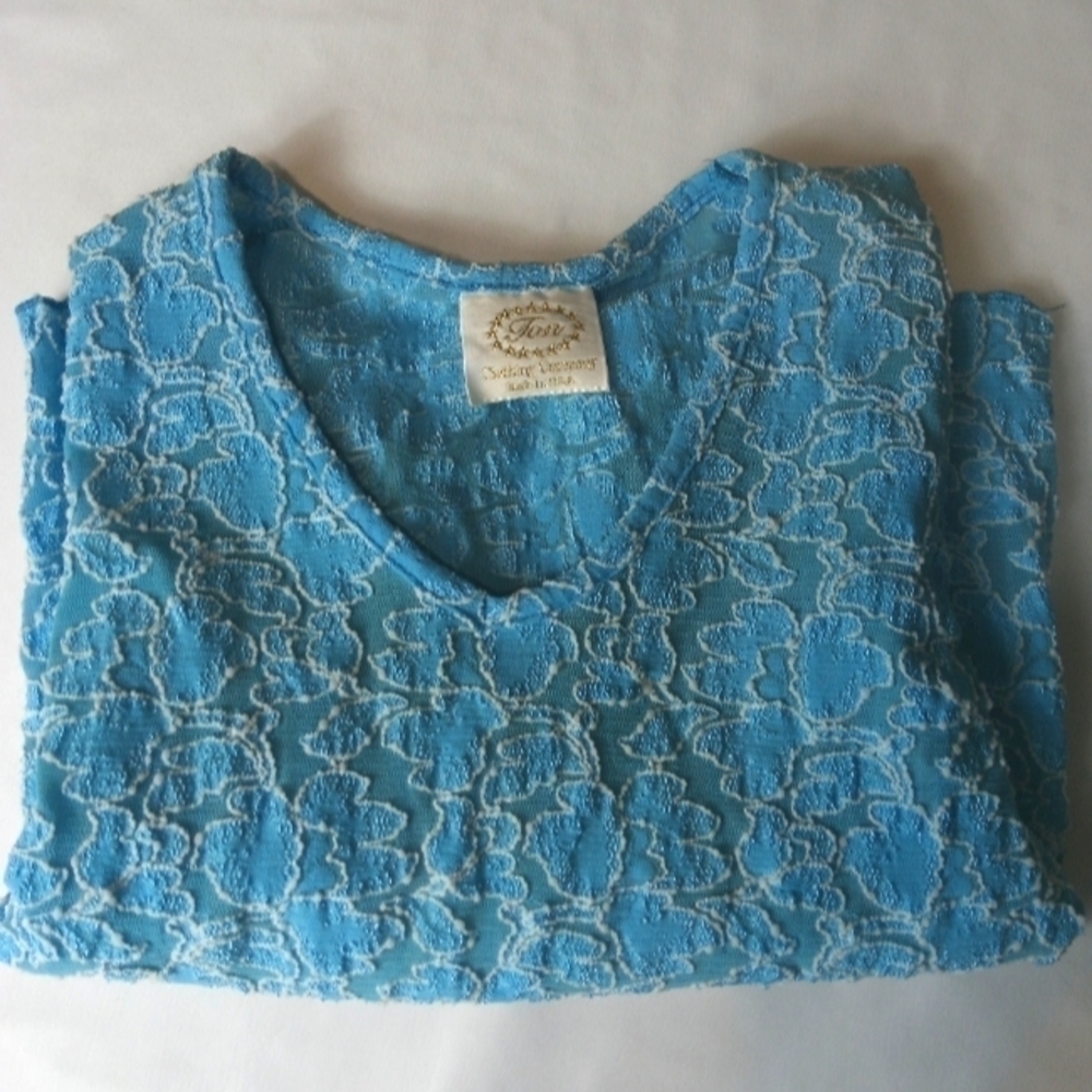 VINTAGE NWOT "JON CLOTHING" FLORAL TOP BLOUSE WOMA